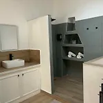 Le Citron Duplex Vielle A 2 Pas De La Pietonne דירה *